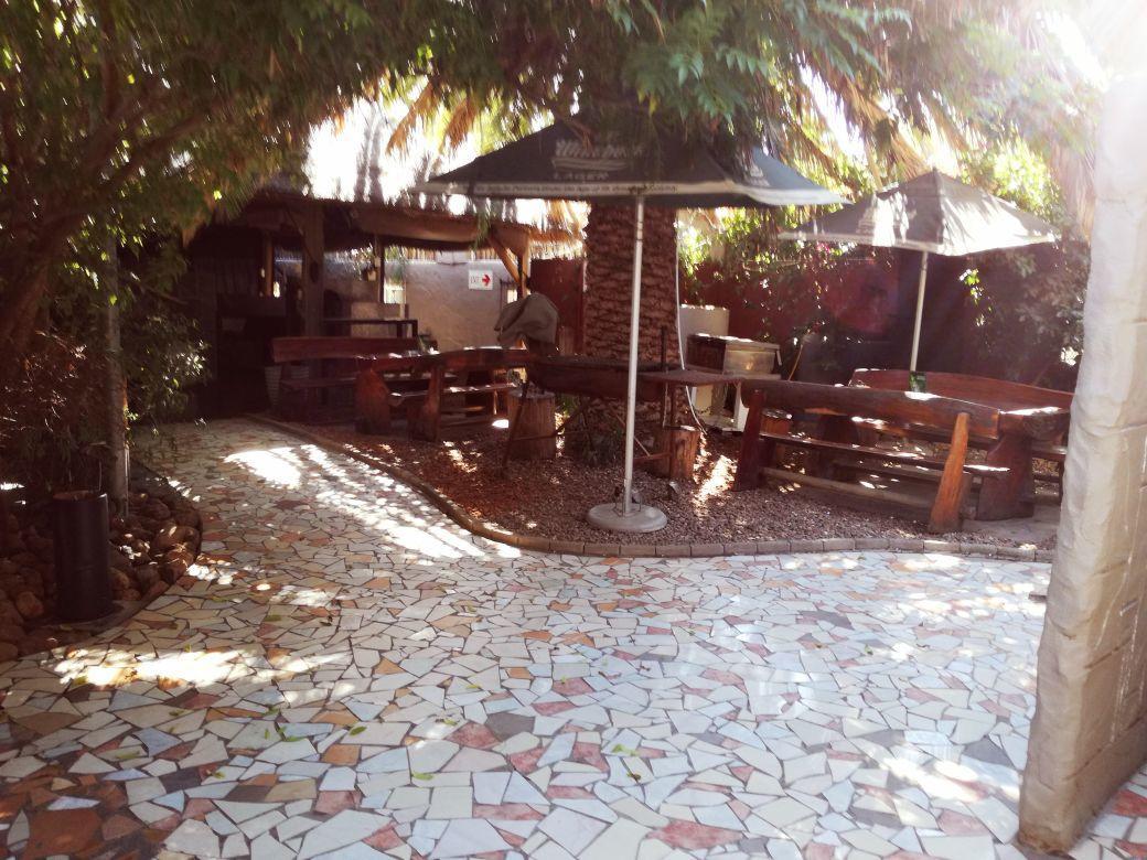 מהיקנג Larona Inn מראה חיצוני תמונה